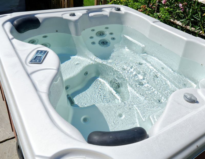 Luxury Whirlpool Tubs
